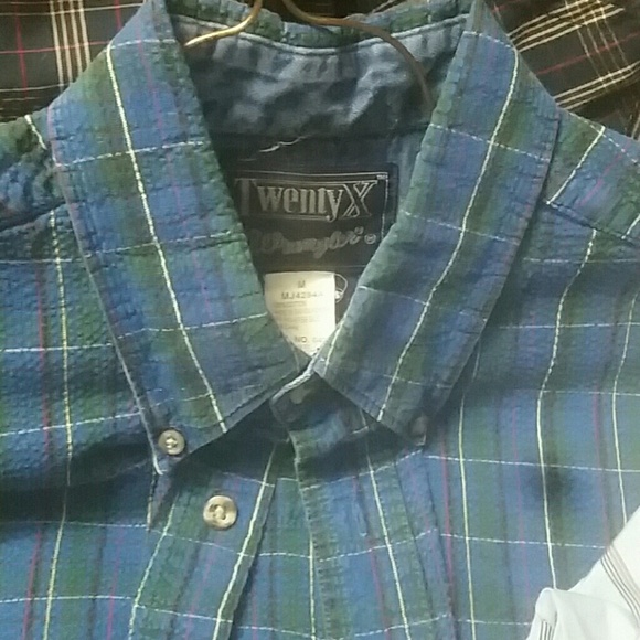 Men's 3 shirt bundle - Picture 2 of 3